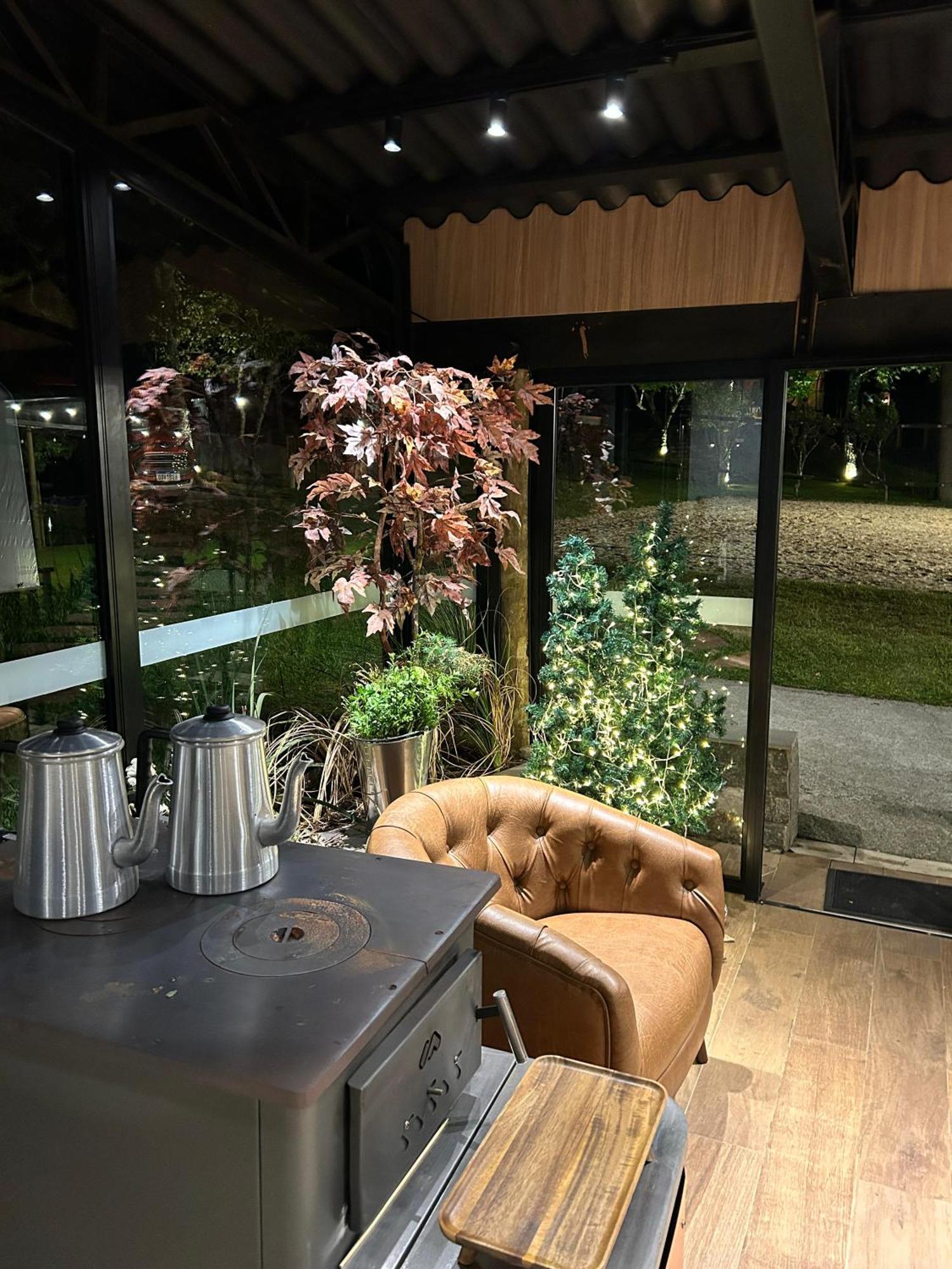 Celeiro Village Lodge *